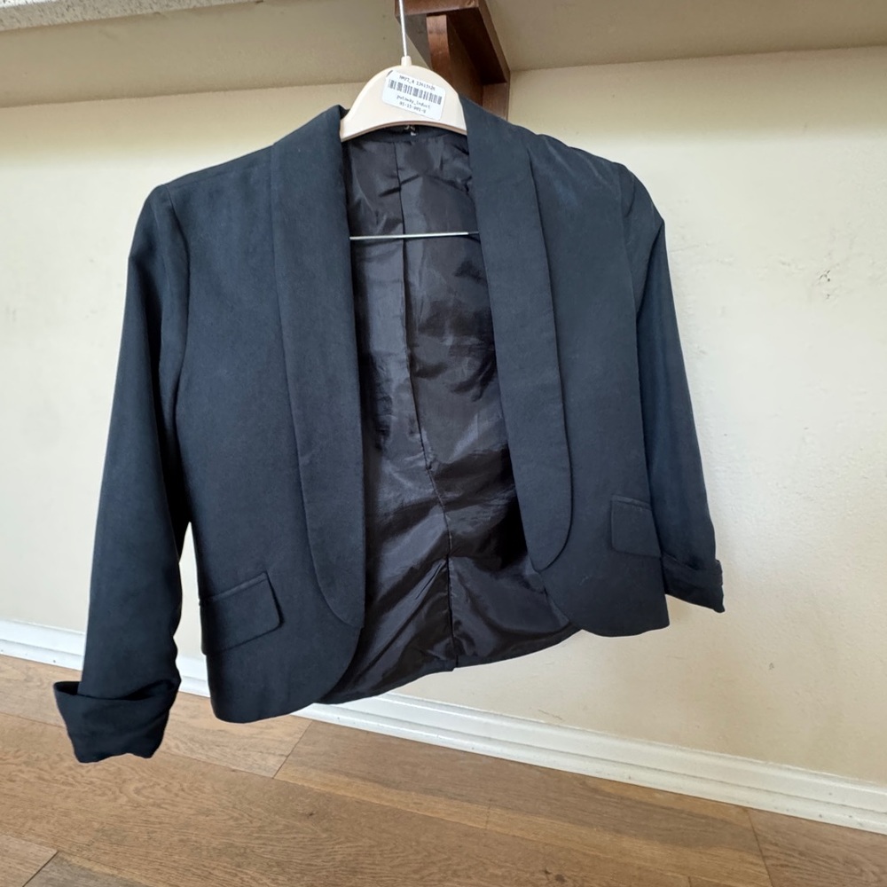 Express Black Cropped Blazer